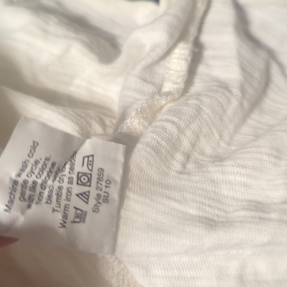 ✨5/$25✨ J Crew asymmetrical ruffle tank top - Picture 6 of 7
